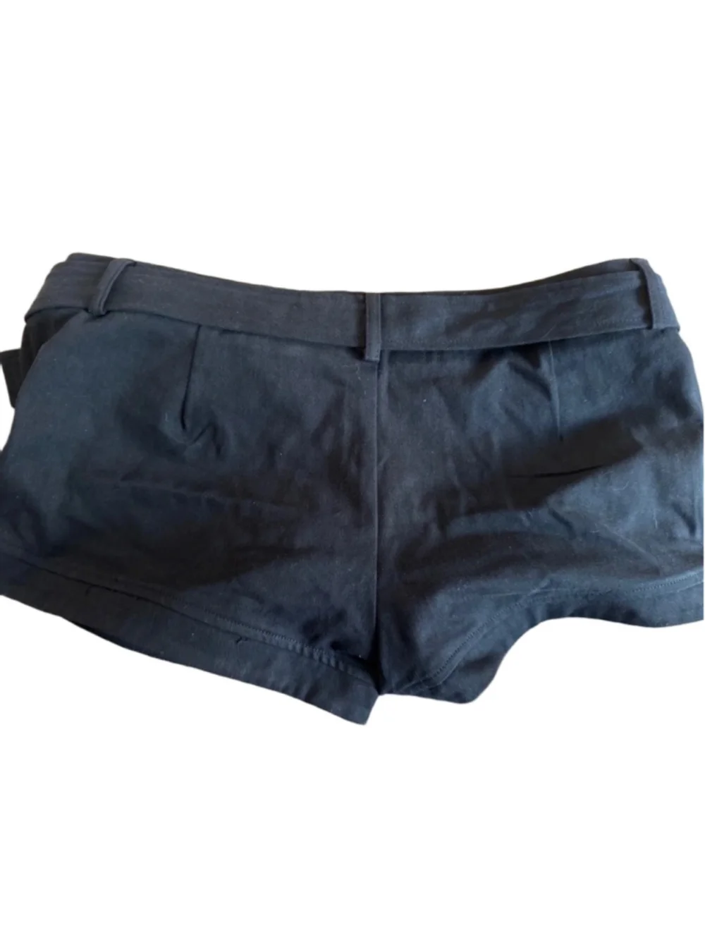 Edikted shorts low